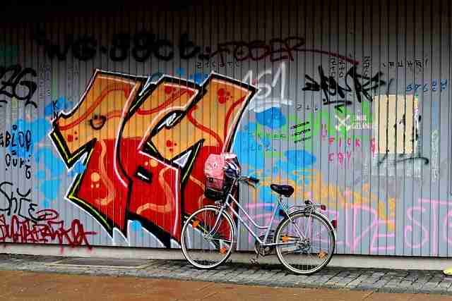 从破圈公式看P站中文版:103个关键点(深度)